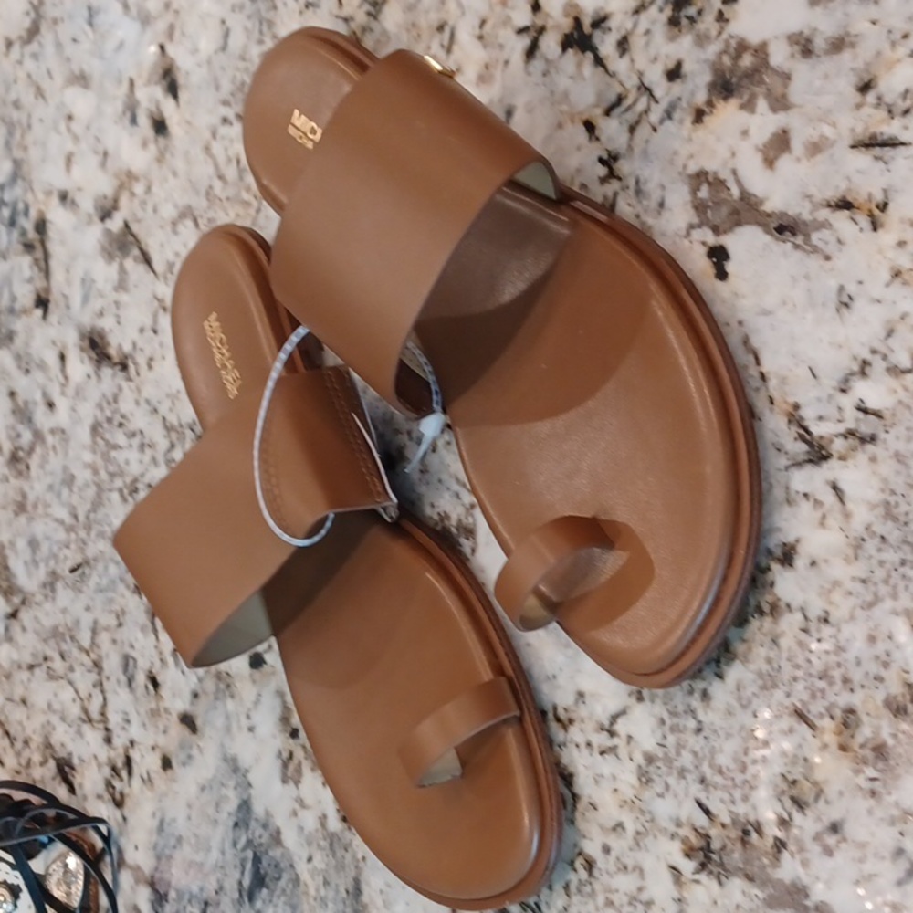 Michael Kors Augustv MK Logo Leather Flat Toe Strap Sandals SZ 11 New - Picture 5 of 14